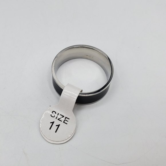 *SOLD* NWT MENS BAND RING - Picture 3 of 3